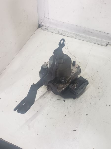 Anti-Lock Brake Assembly for 2009-2010 Mazda 6 Part 690420