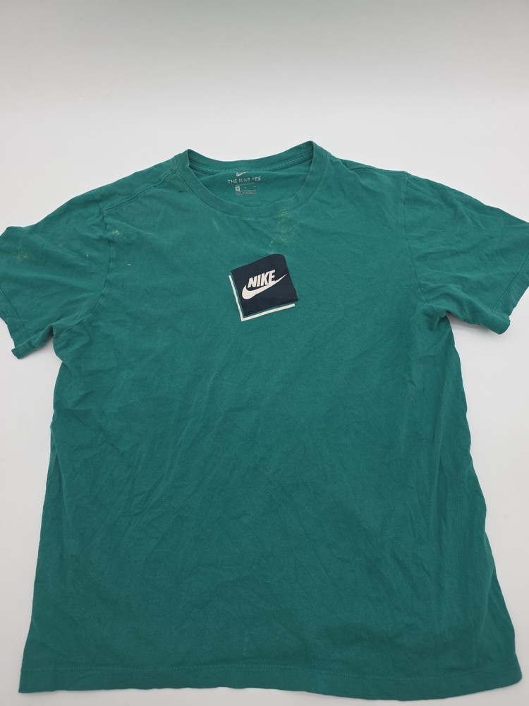 Nike T-shirt Men Medium Green Graphic Tee.#43597