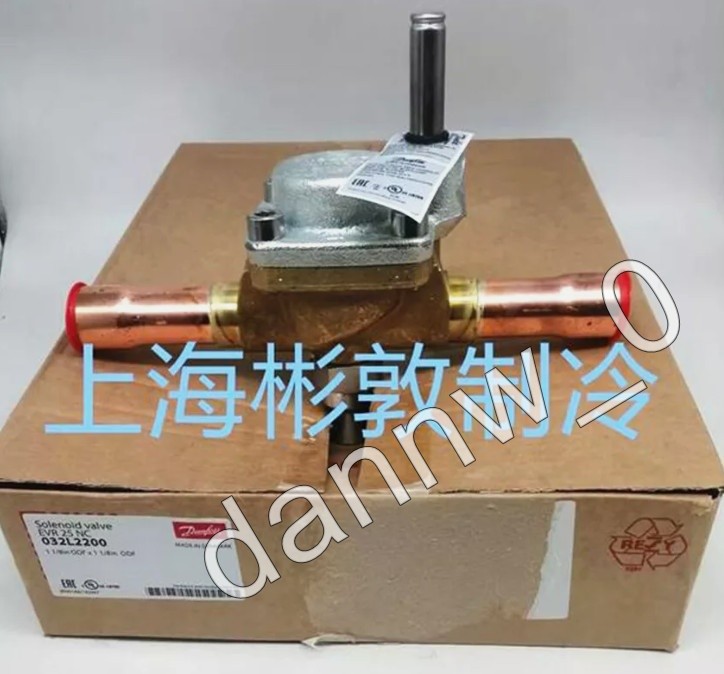 1PC New in box   EVR25 032L2200 28mm Refrigeration solenoid valve *cm