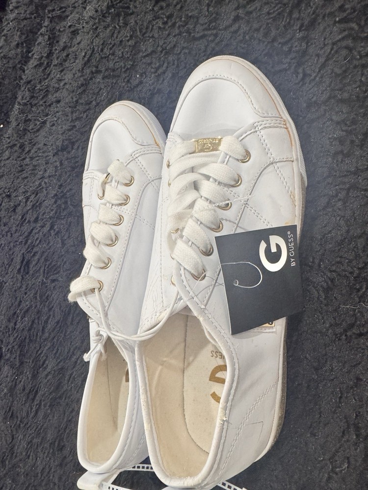 G by Guess Women’s White Gold Lace Up Low Top Sneakers Casual Athletic Shoes