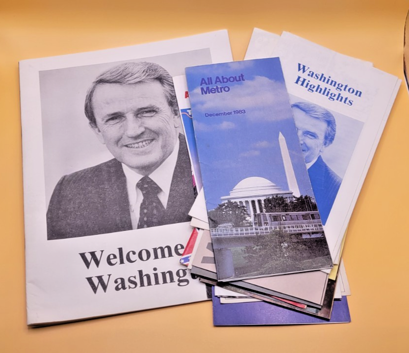 Vintage Washington State and Virginia State Brochure Pamphlet Lot from 1980s