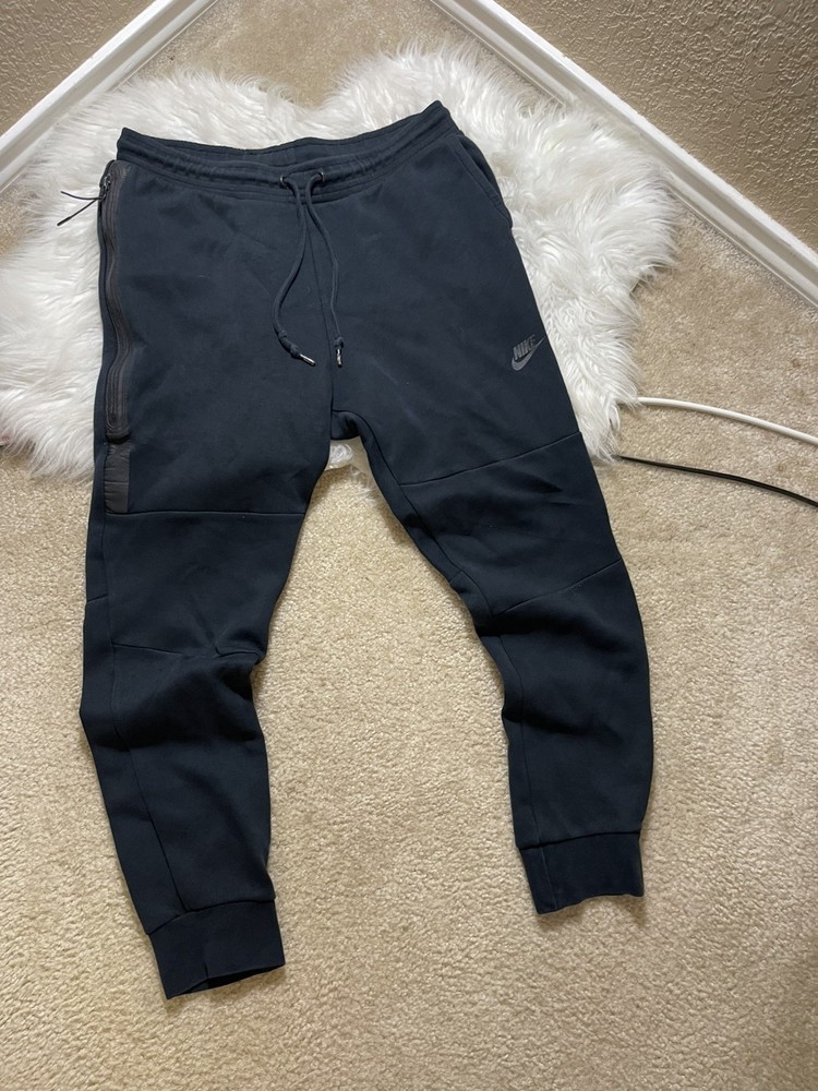 Nike Tech Fleece Joggers Sweatpants Mens Size M Black Casual Tapered