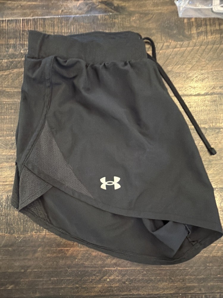 Under Armour Women's Athletic Shorts Black/White Medium