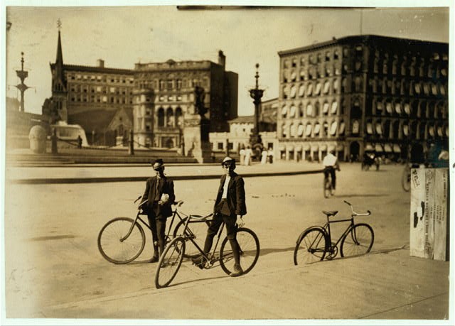 Photo:Indianapolis Indiana 1908 Western Union Messenger Boys Bicycle Photo