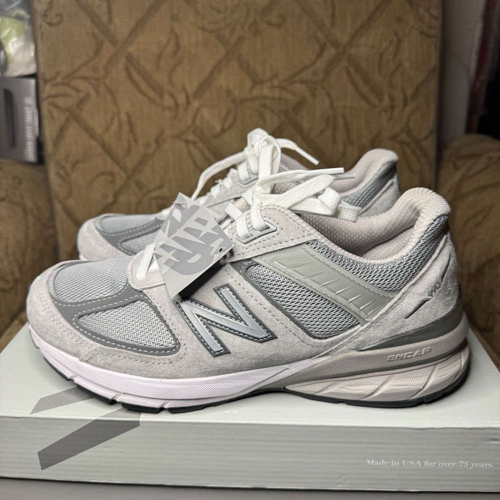 New Balance W990GL5 2E Wide Womens Size 8.5 Shoes Super Clean