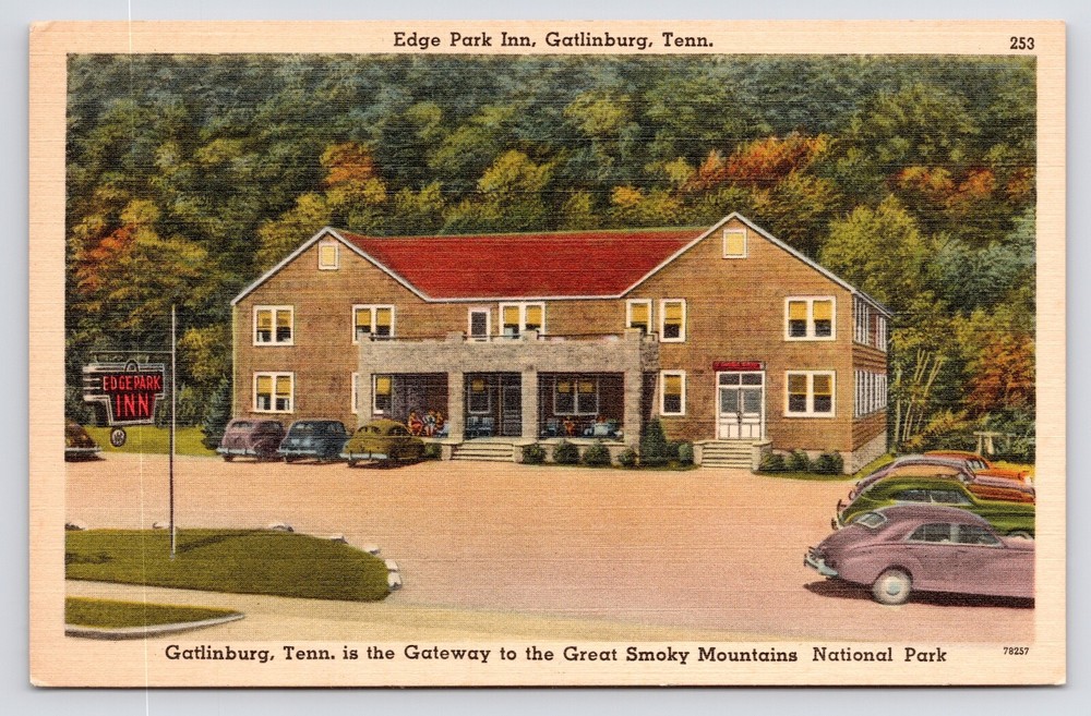 c1930s-40s~Gatlinburg Tennessee TN~Edge Park Inn~Smoky Mountains~Cars~Postcard