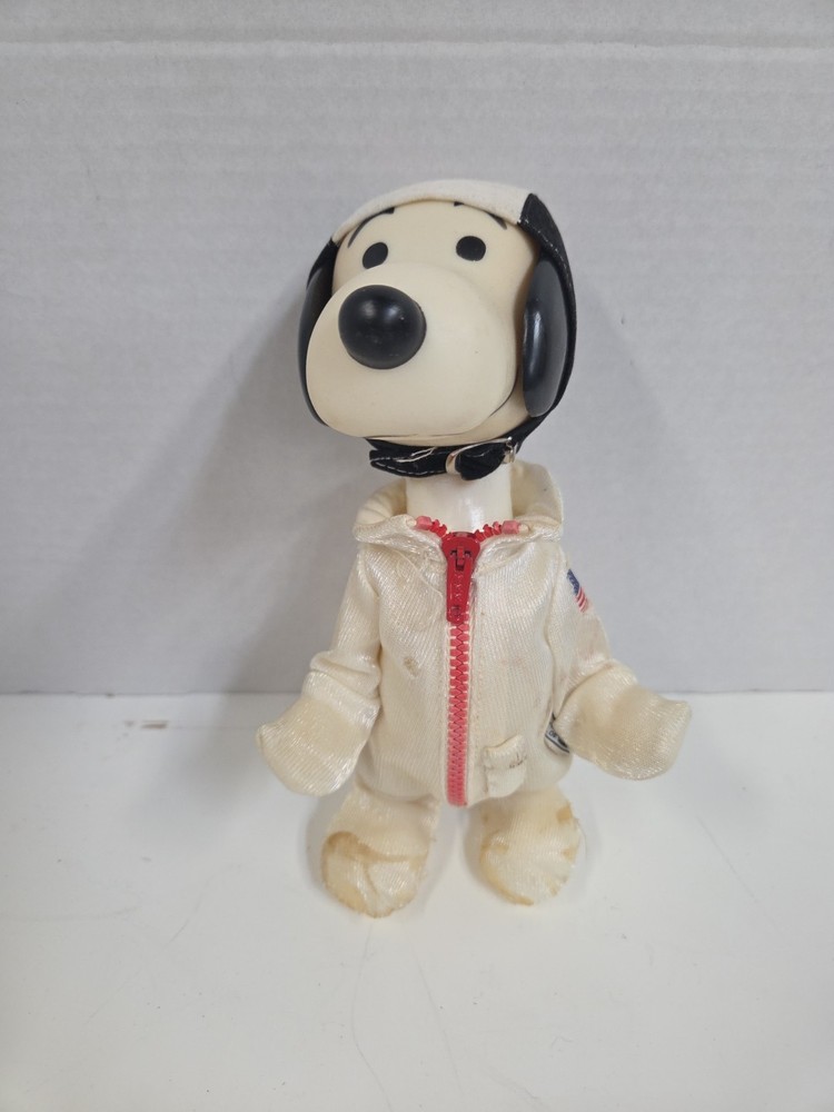 RARE Vintage 1969 Astronaut Snoopy Doll  Peanuts