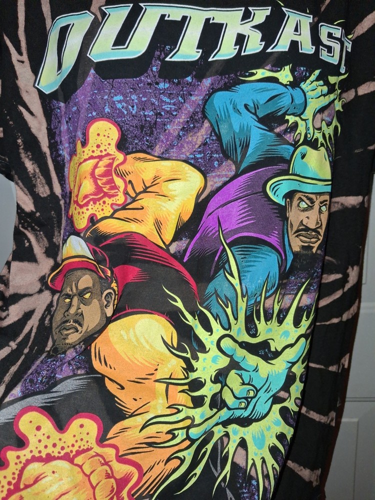 Outkast Men's T-Shirt Big Boi & Andre 3000 Brown Graphic Medium Cotton