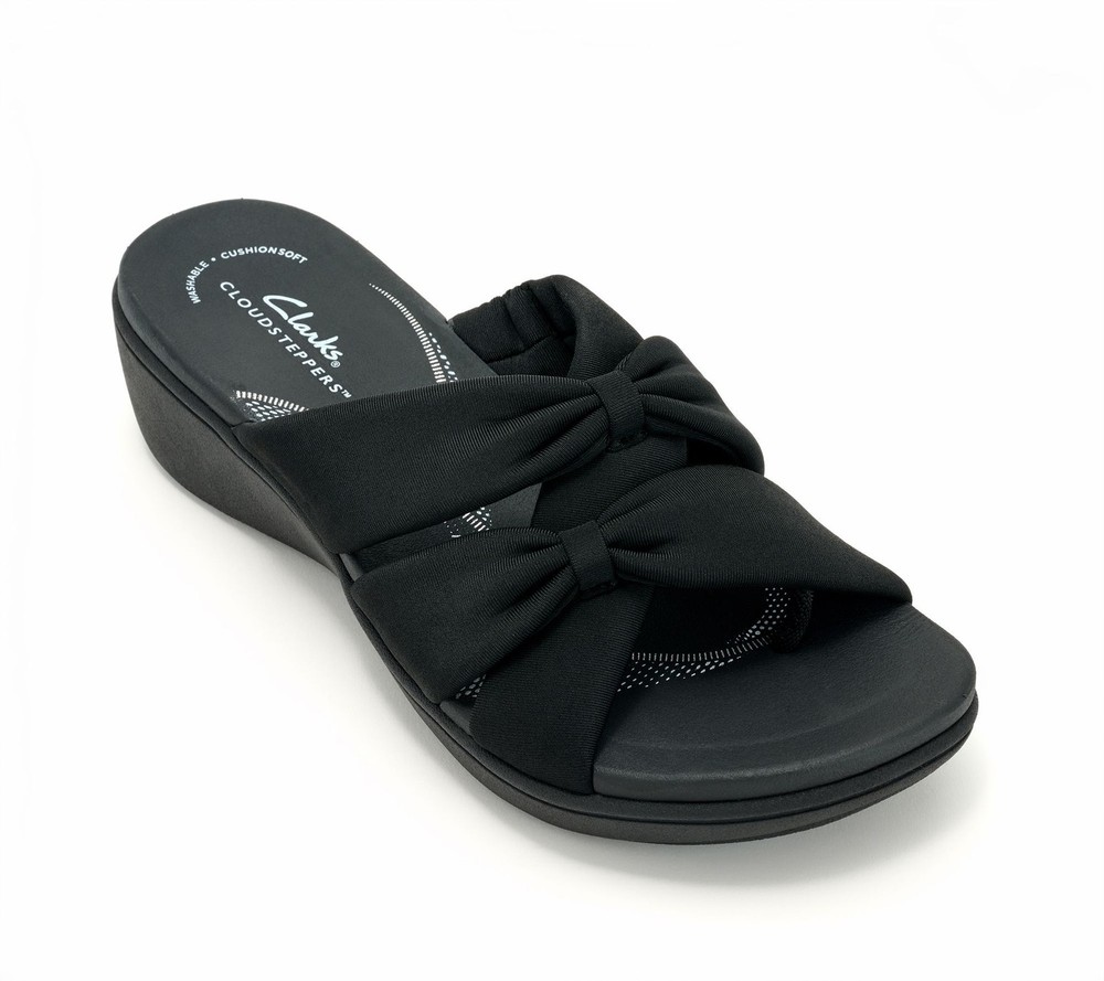 Clarks Footwear Women's Sz 9.5 Cloudsteppers Washable Thong Black A693736
