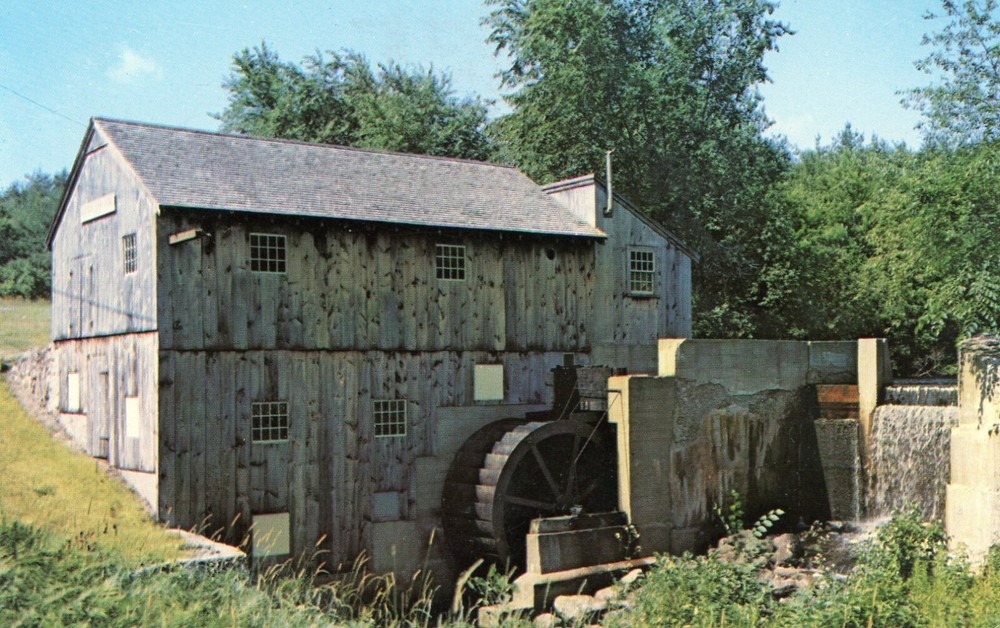 Taylor Saw Mill, Derry, New Hampshire, UNP, VG --POSTCARD