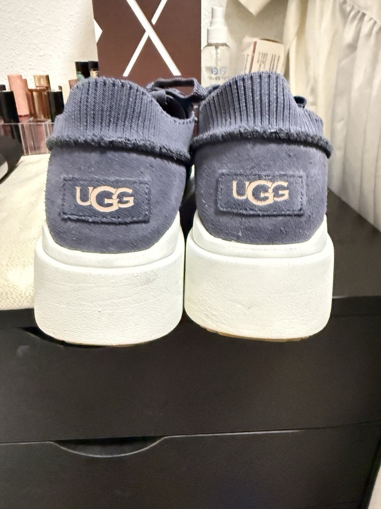 UGG EZ-DUZZIT Women's Platform Sneakers In Excellent Condition