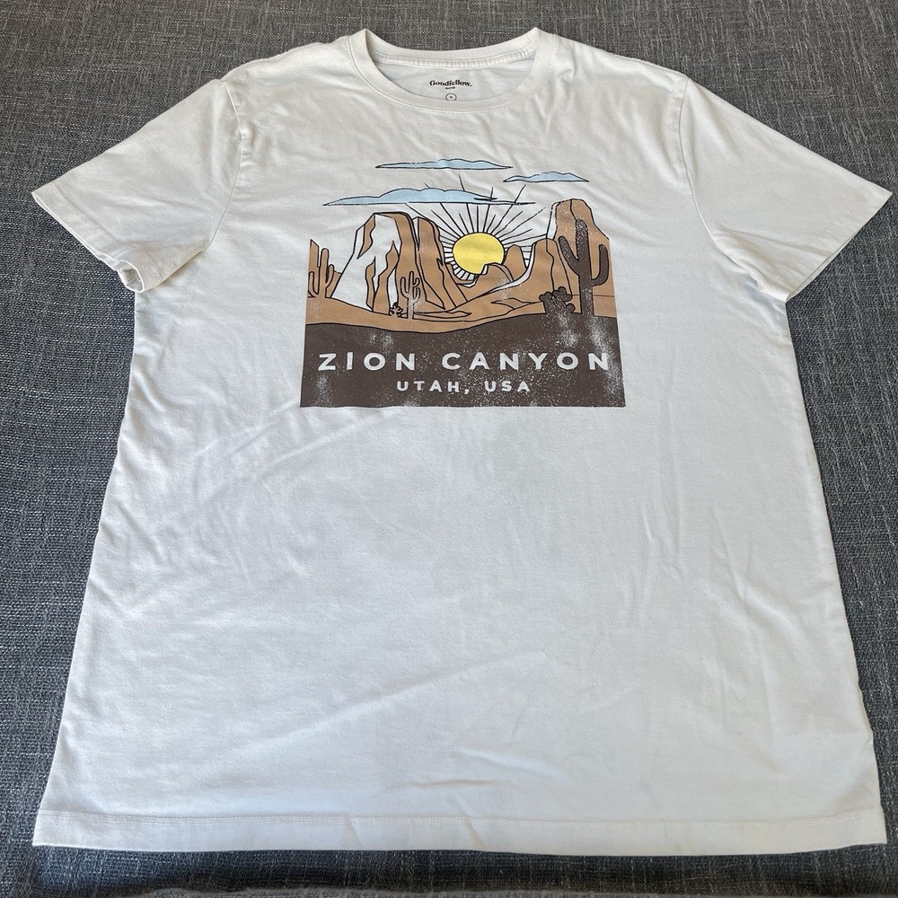 Men's Goodfellow Zion Canyon Graphic Tee Beige Brown Size M  