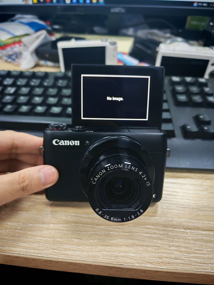 Canon PowerShot G7 X Black 20.2MP Compact Digital Camera English G7X1