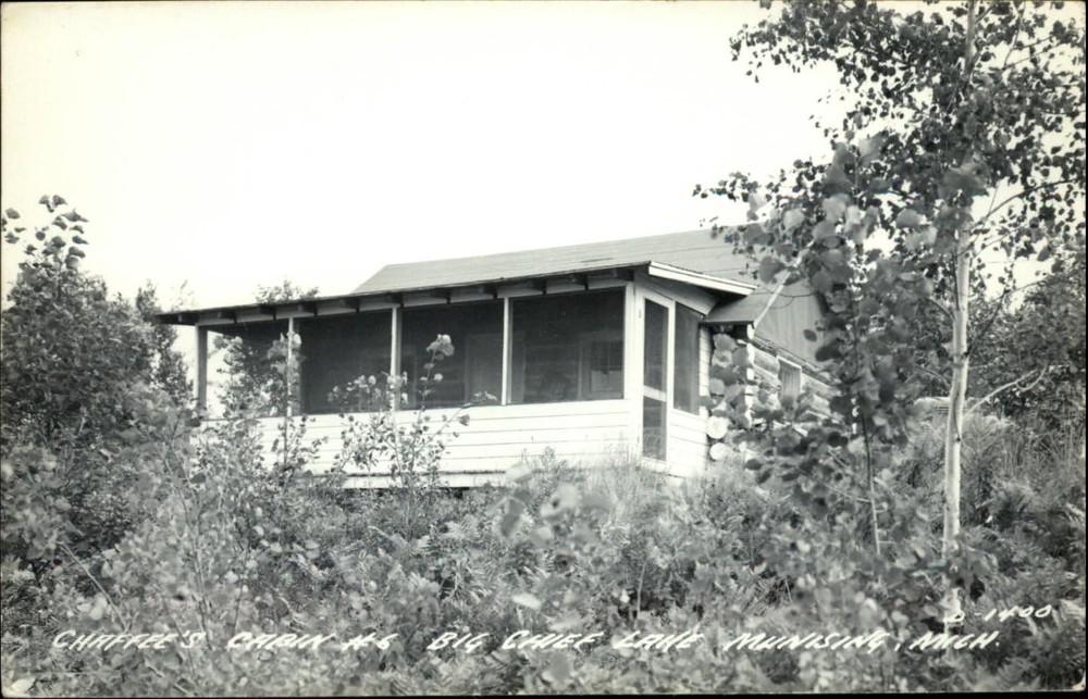 Chaffee's Cabin 6 ~ Big Chief Lake Munising Michigan ~ RPPC real photo postcard