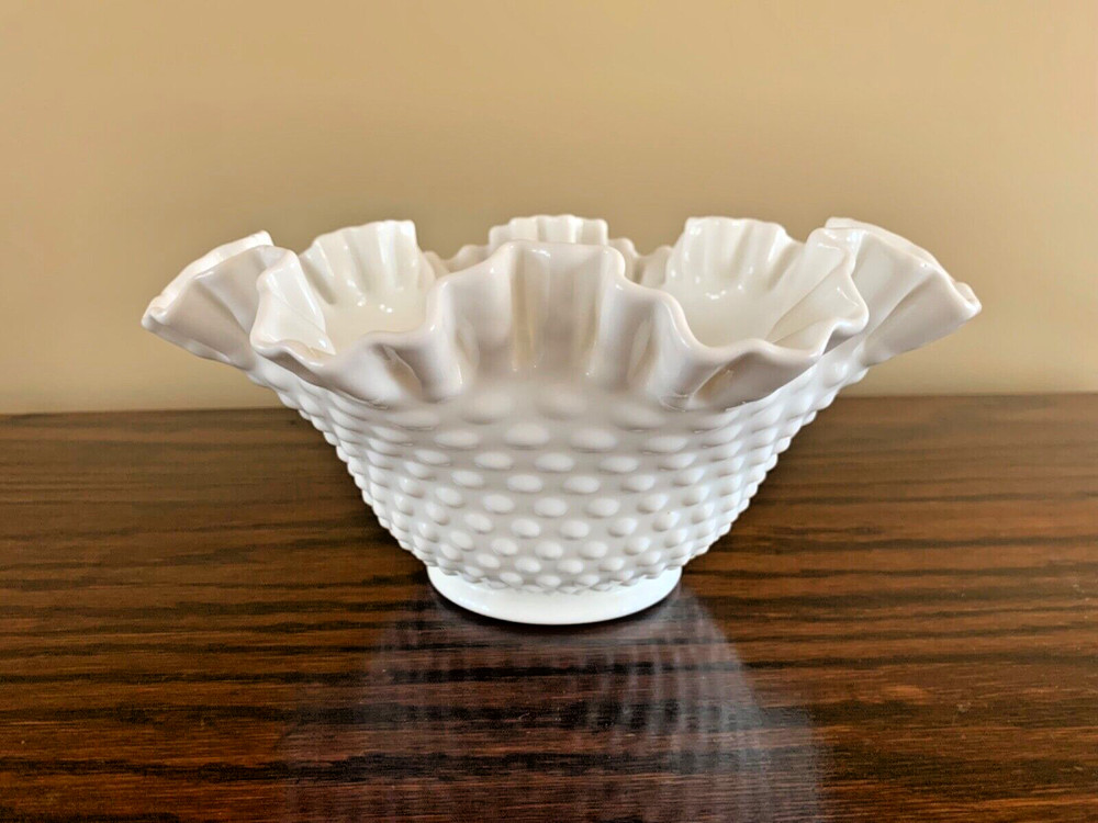 Vintage Fenton White Hobnail Milk Glass 9