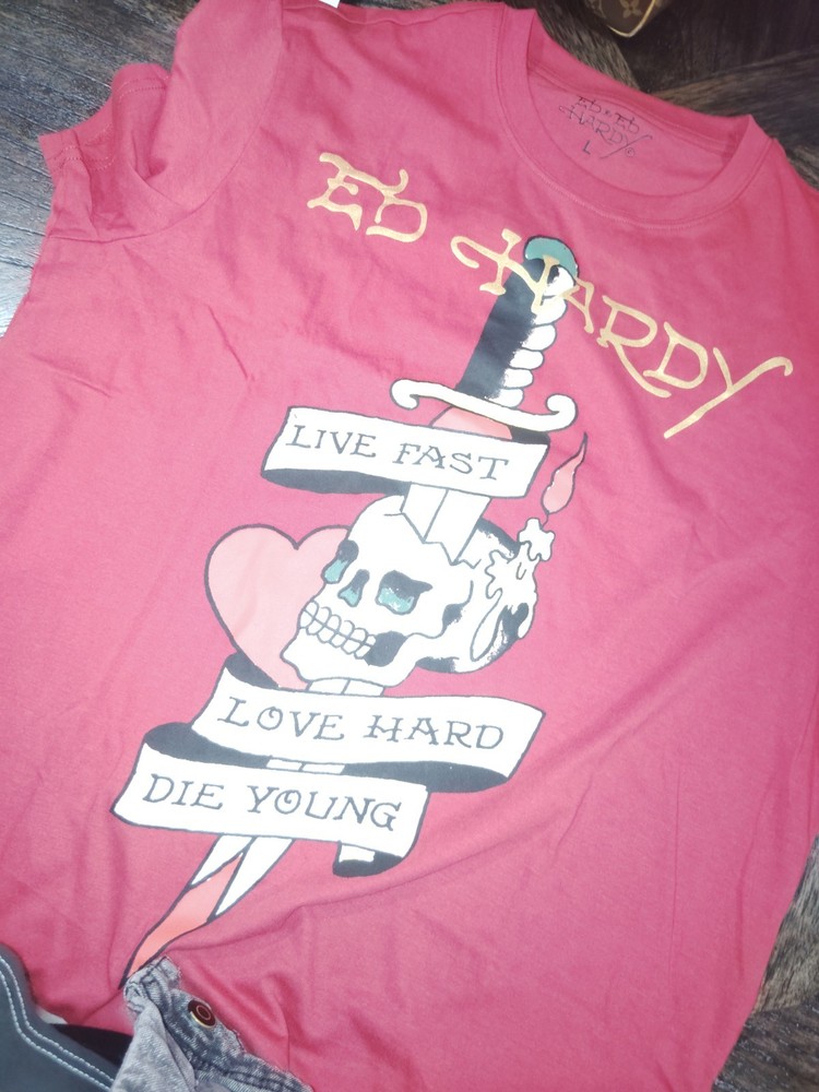 Ed Hardy Red Skull Graphic Print Men's Tattoo Theme T-Shirt Crew Neck Size L