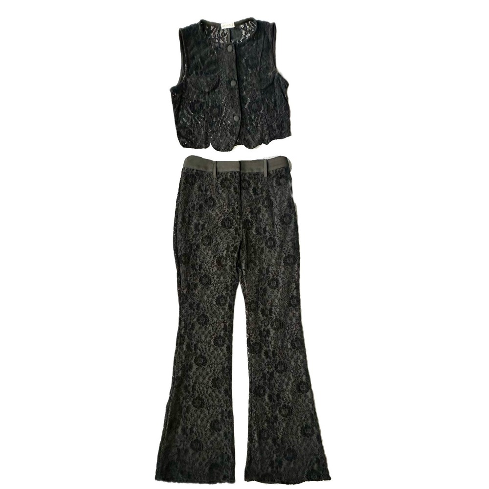 Avec Les Filles Black Floral Velvet  2 Piece Set Crop Vest and Flare Pants Small