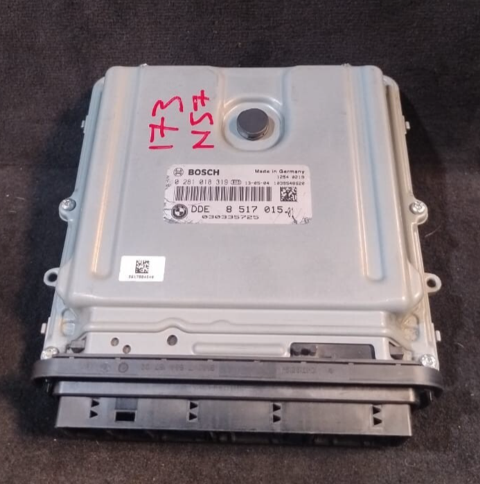BMW X5 E70 X6 E71 30dX Diesel N57 ECU DDE 2012 ECU ONLY - 8517015