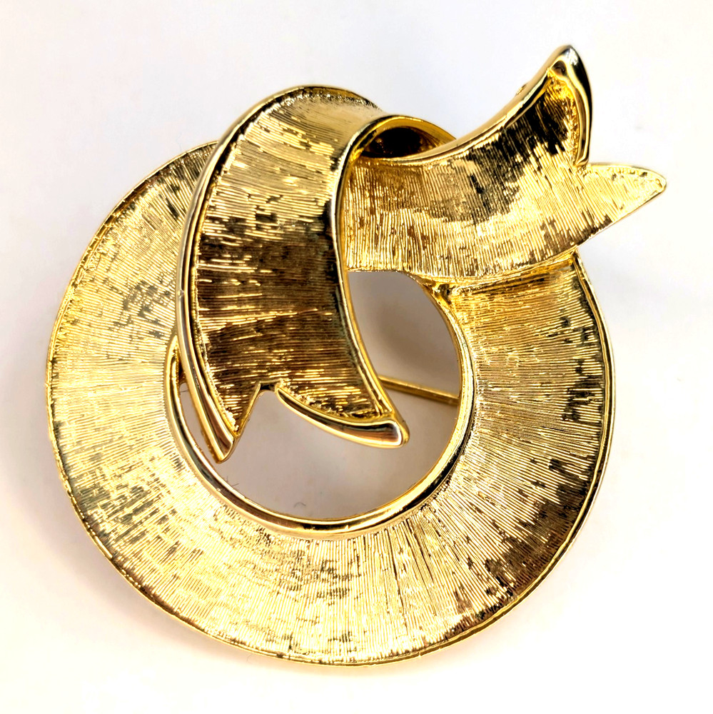 Vintage Anne Klein Gold-Tone Ribbon Swirl Brooch Modernist Costume Jewelry