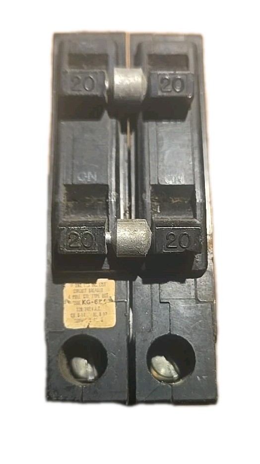 Square D 20a QOT 22020 Tandem Circuit Breaker 120/240 w/ Hook (Single Unit) Test