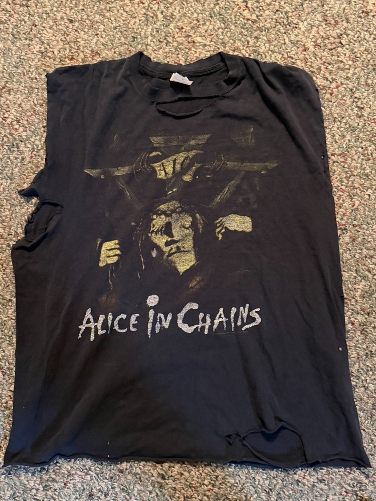 Vintage Alice in Chains Man in the Box Shirt XL