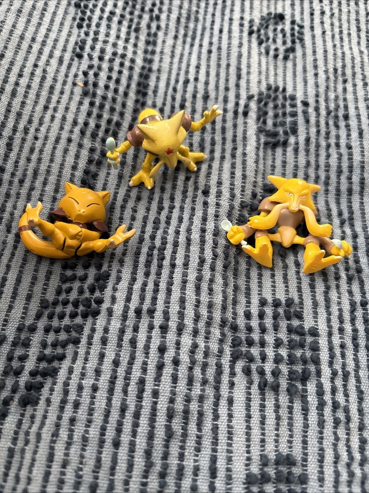 Abra Kadabra Alakazam Pokemon Monster Figure Nintendo Tomy Collection Toy.-image