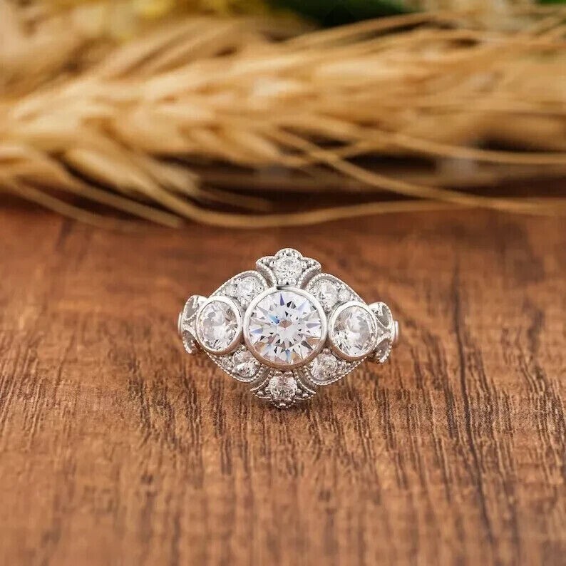 Women's Stunning Band Ring Round Cut Simulated Diamond In 14k White Gold Plated