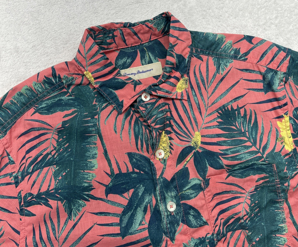 Tommy Bahama Short Sleeve button Up Shirt Mens S Pink Hawaiian Palm  🌺