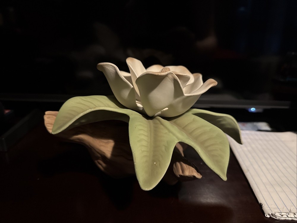 Magnolia Ceramic Flower Country Vintage Home Decor Cottage Southern