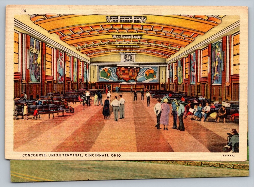 Vintage Linen Postcard Concourse Union Terminal Cincinnati Ohio