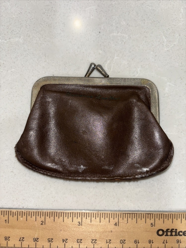 Vintage Kisslock Coin Change Purse Wallet Brown Vegan Faux Leather