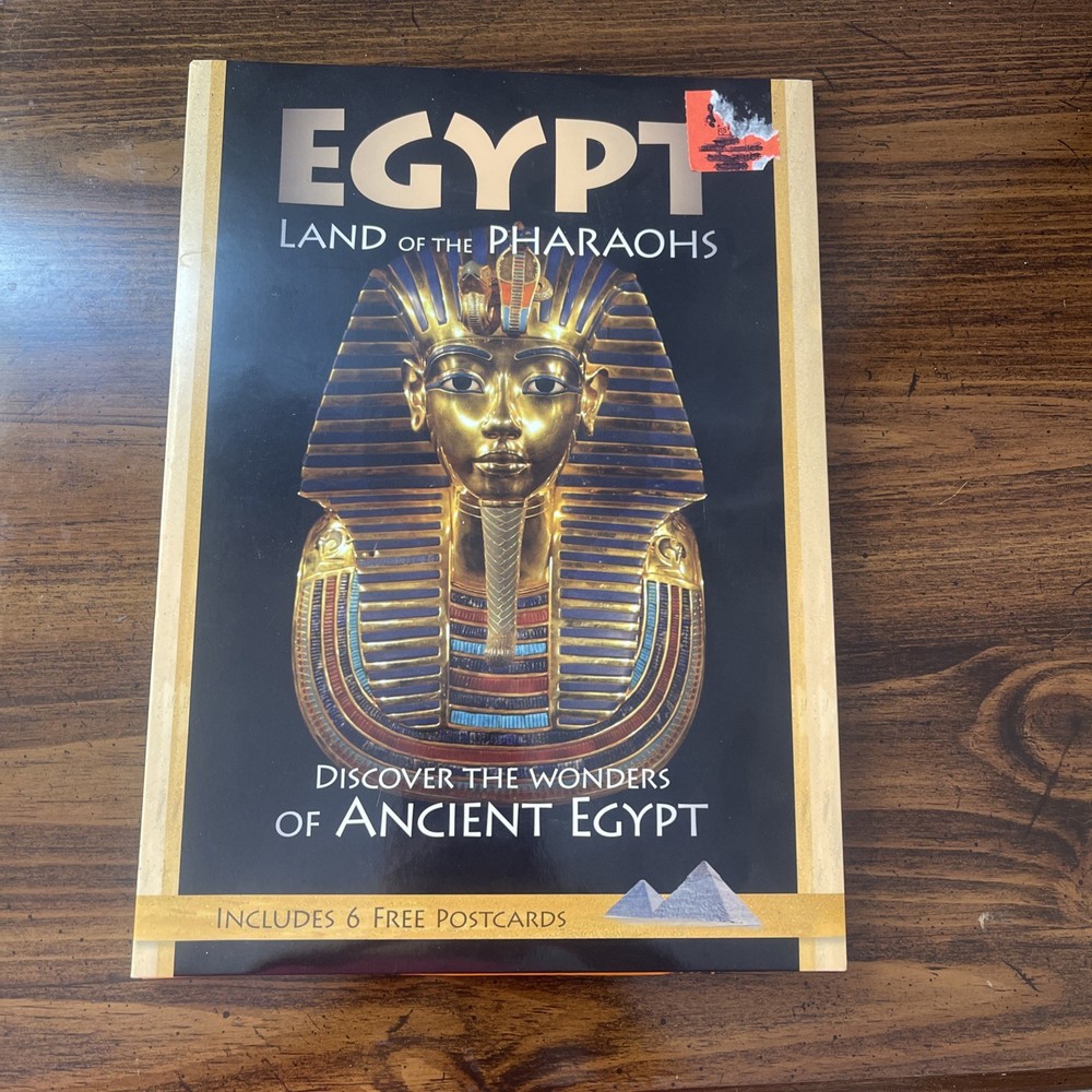 Egypt - Land of the Pharoahs : Includes 6 Postcards