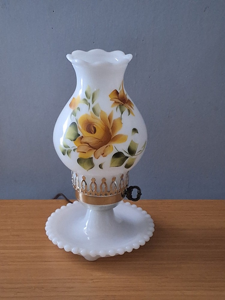 Vtg Hand Painted Milk Glass Electric Hurricane Hobnail Table Bedside Lamp Floral