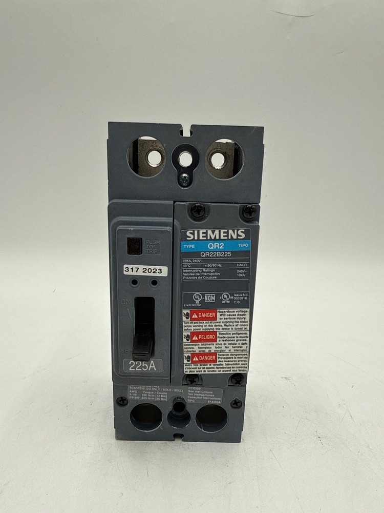 Siemens QR22B225 Circuit Breaker 225A 2P 240V QR2 225 Amp 2 Pole