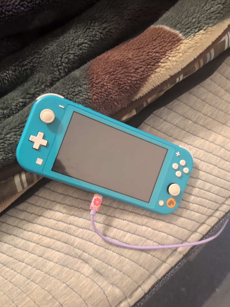 Nintendo Switch Lite 32GB Console - Turquoise