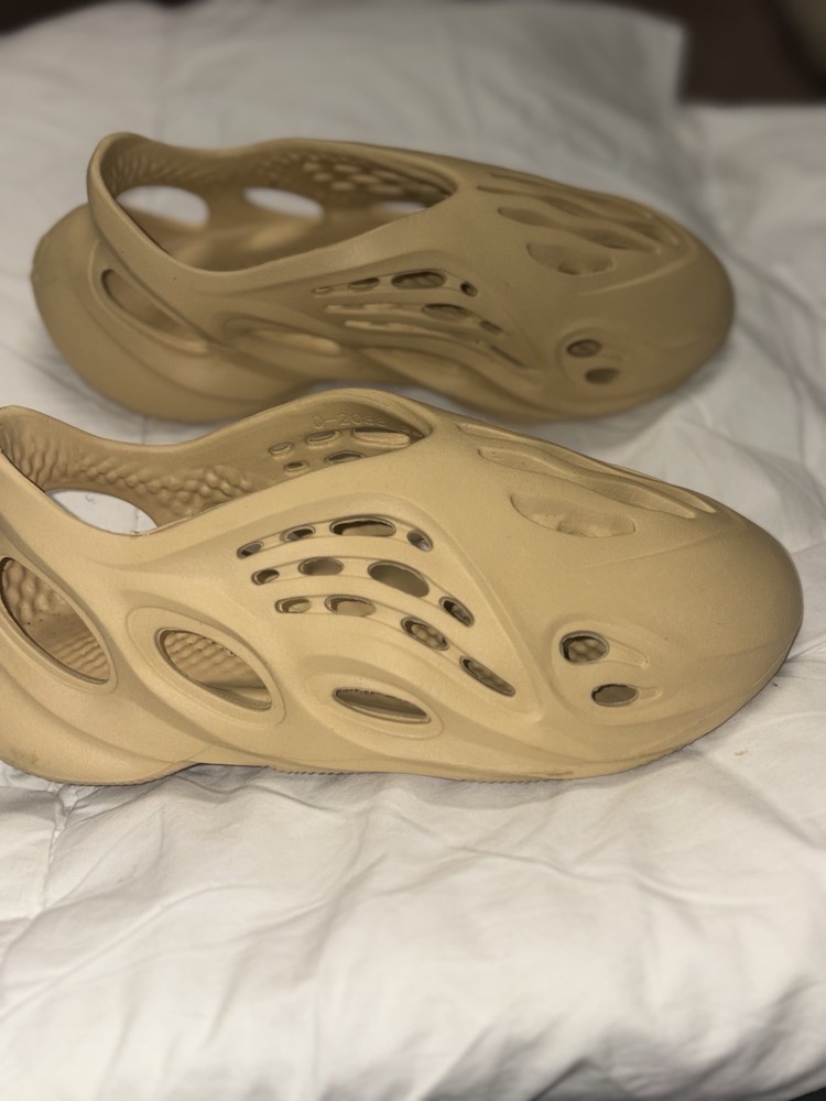 Size 8 - adidas Yeezy Foam RNNR Ochre