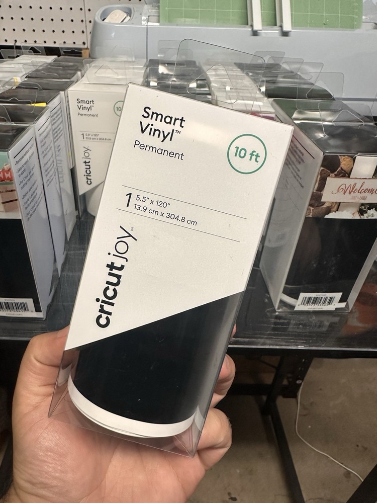 Cricut Joy Permanent Smart Vinyl for Assorted Surfaces 5.5 x 120 Black 2007352