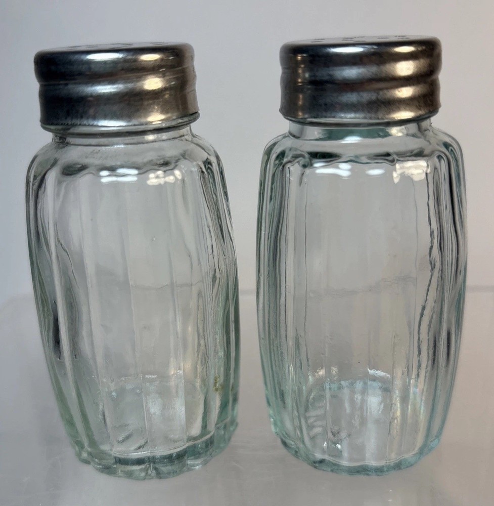 Vintage DWK Clear Glass Round Ribbed Salt and Pepper Shakers Silver Tops