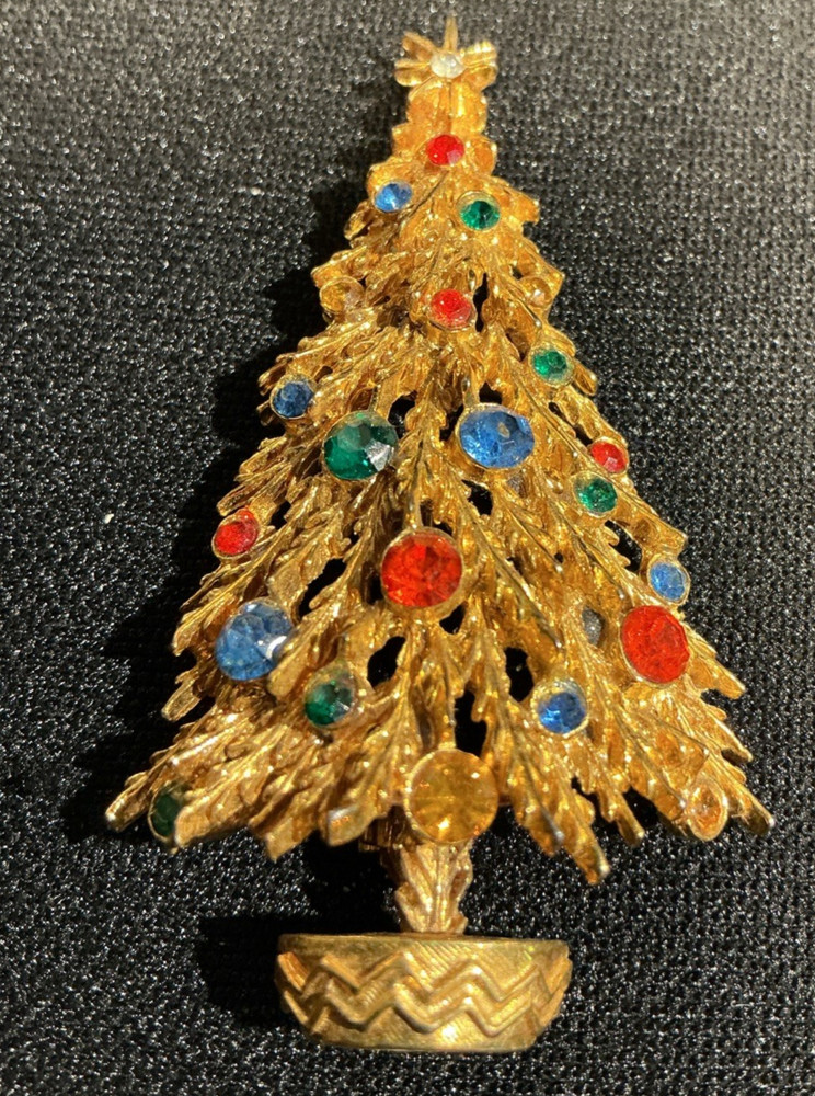 Vintage Signed ART Arthur Pepper Christmas Tree Brooch Pin Gold Tone Rhinestone