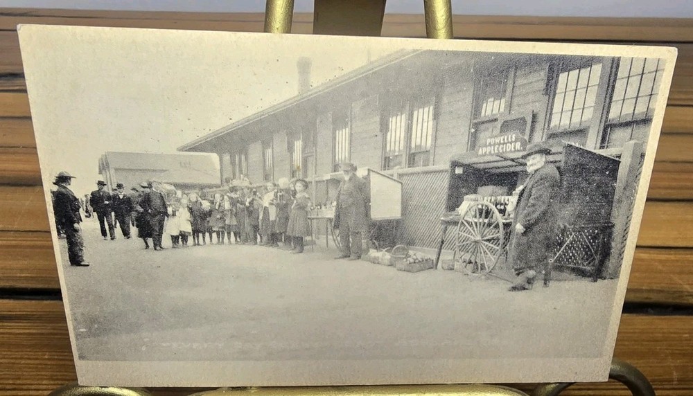 Antique Postcard Ashland Oregon Railroad Depot 1910s William Powell Apple Cider