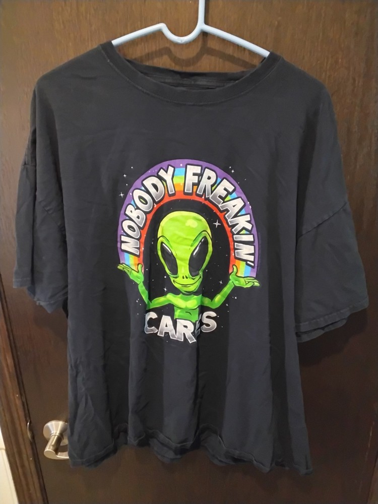 DOM Alien Nobody Freakin Cares T-Shirt Size 3XL Mens Black Tee Sci-fi Green Guys