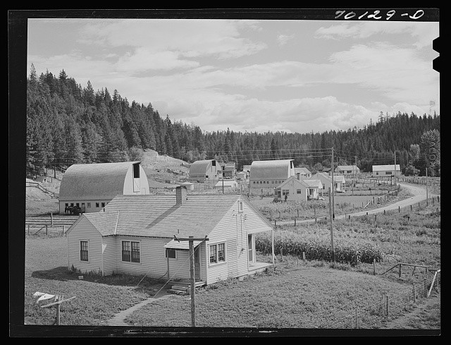 Boundary County Idaho 1941 Farmsteads on Boundary Farms FSA barns rural homes
