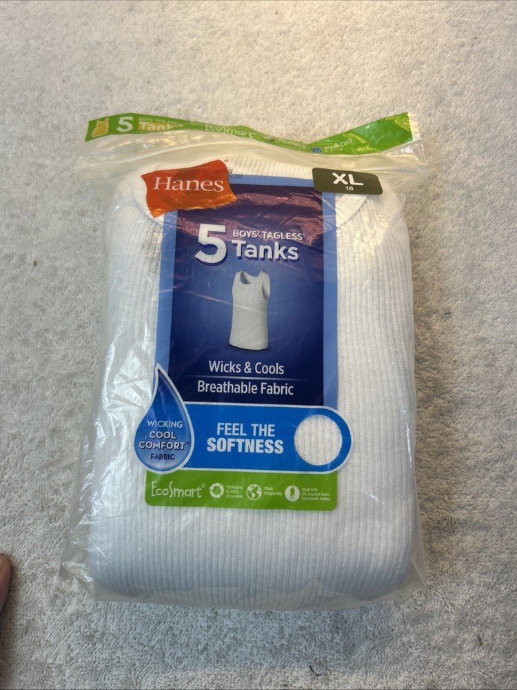 Hanes Boy's White Tagless Tanks in Size XL Size 18- 5 in Package New