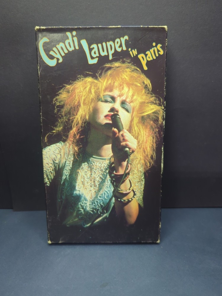 Cyndi Lauper In Paris VHS 91 Min HiFi Stereo Vintage OOP 1987 CBS/Fox Video RARE
