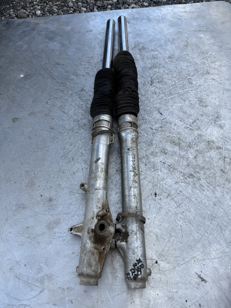 Honda XR250 XR 250 Forks Fork Trees Tree Clamp Front End Triple Clamp OEM