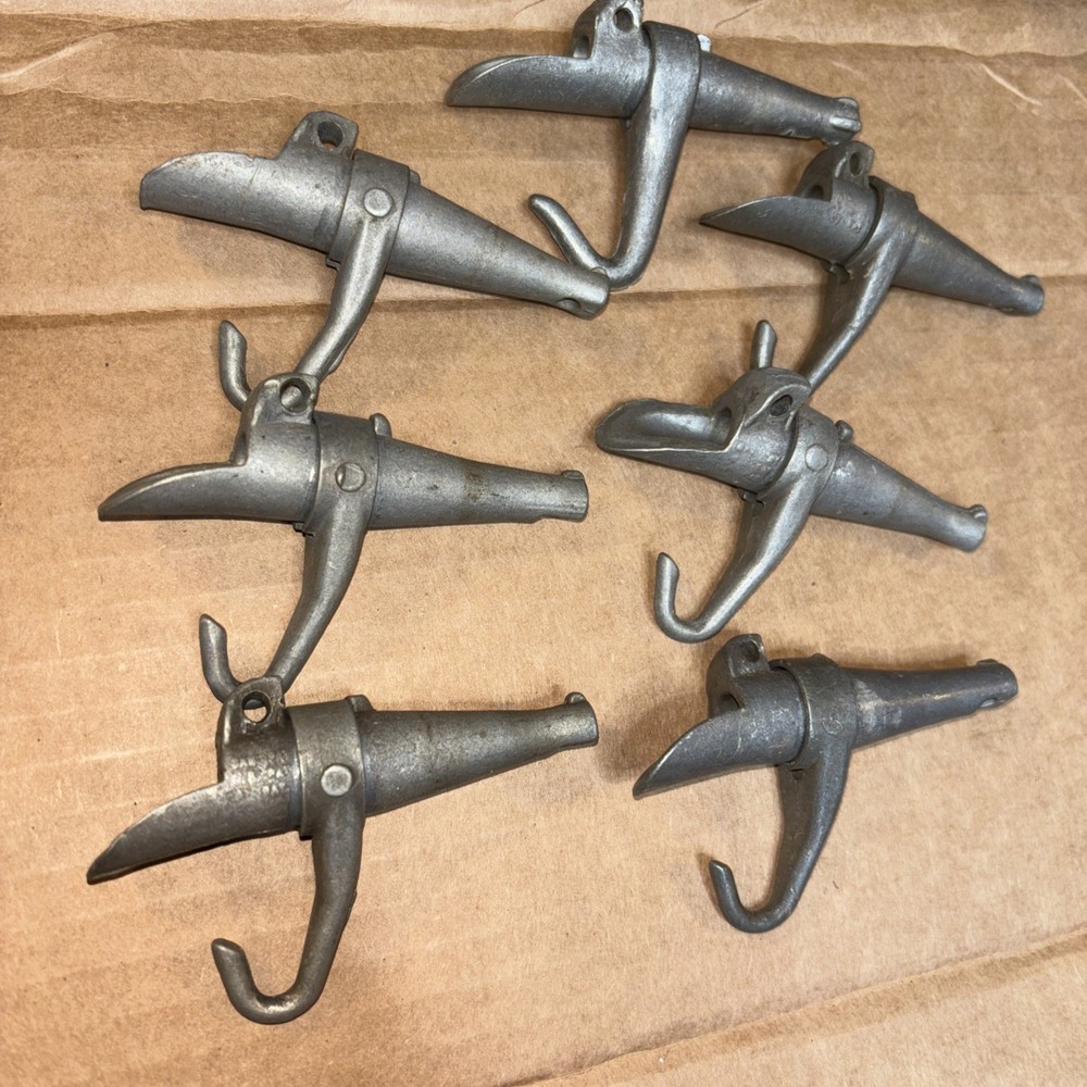 Seven (7) Vintage SAP SPOUTS Bucket SPILES TAPS Maple Syrup READY TO USE