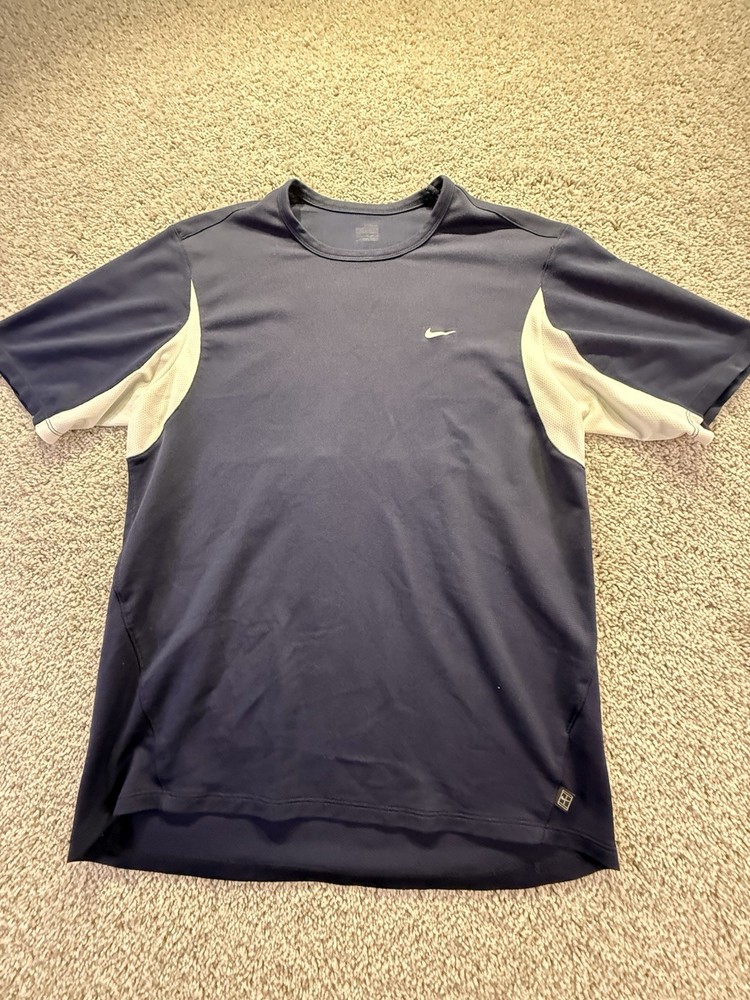 Nike Drifit Men’s Large Shirt Short Sleeve Navy Blue and White