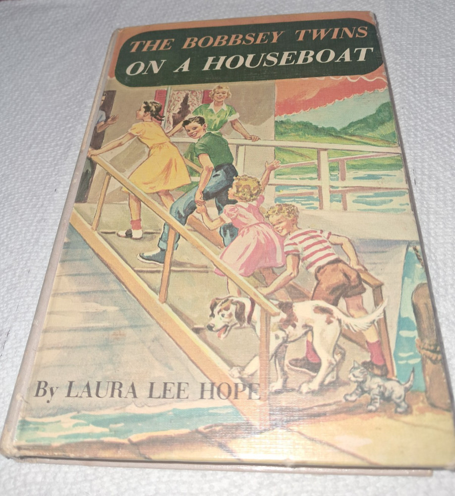 Laura Lee Hope Bobbsey Twins on a Houseboat vintage 1960s HC children's Classic