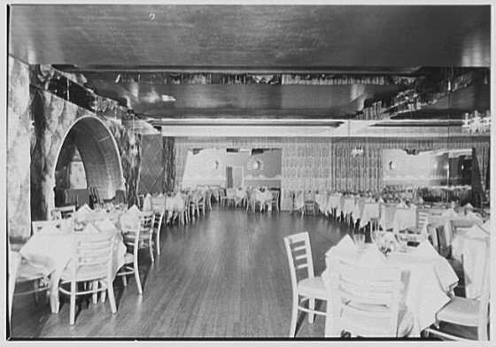 Photo:Central Park, New York City. Dance floor, Tavern on the Green