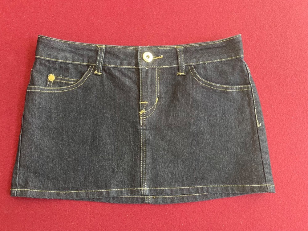 Arizona Jean Company Women’s Denim Mini Skirt Size 5 Dark Wash Stretch Pockets C